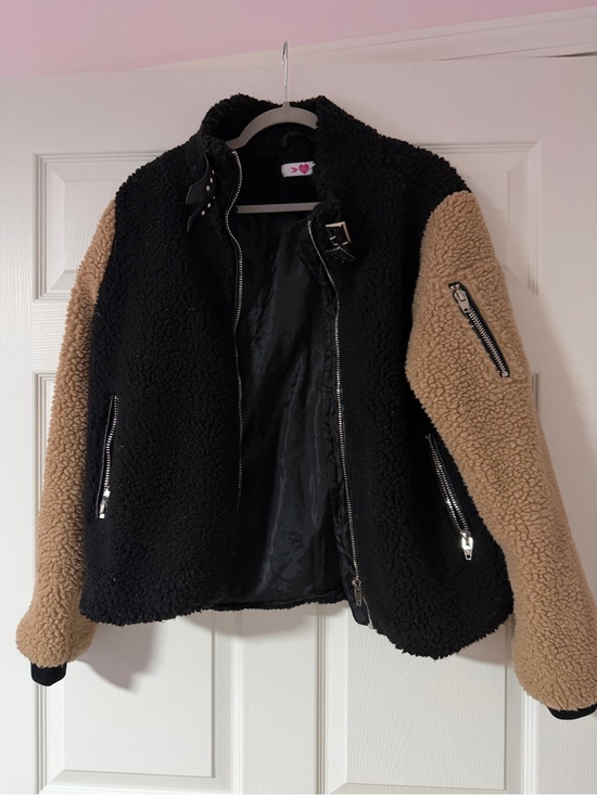 Buddy Love Jackets & Blazers - Large Buddy Love Black & Camel Sherpa Zip Jacket